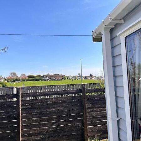 3-Bedroom Swift Caravan - Uddingston, 格拉斯哥 外观 照片