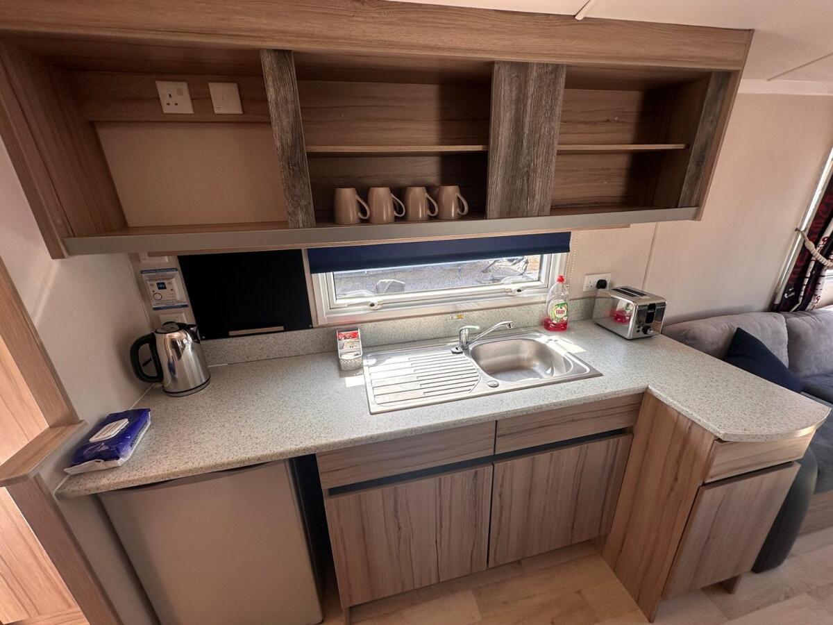 3-Bedroom Swift Caravan - Uddingston, 格拉斯哥 外观 照片