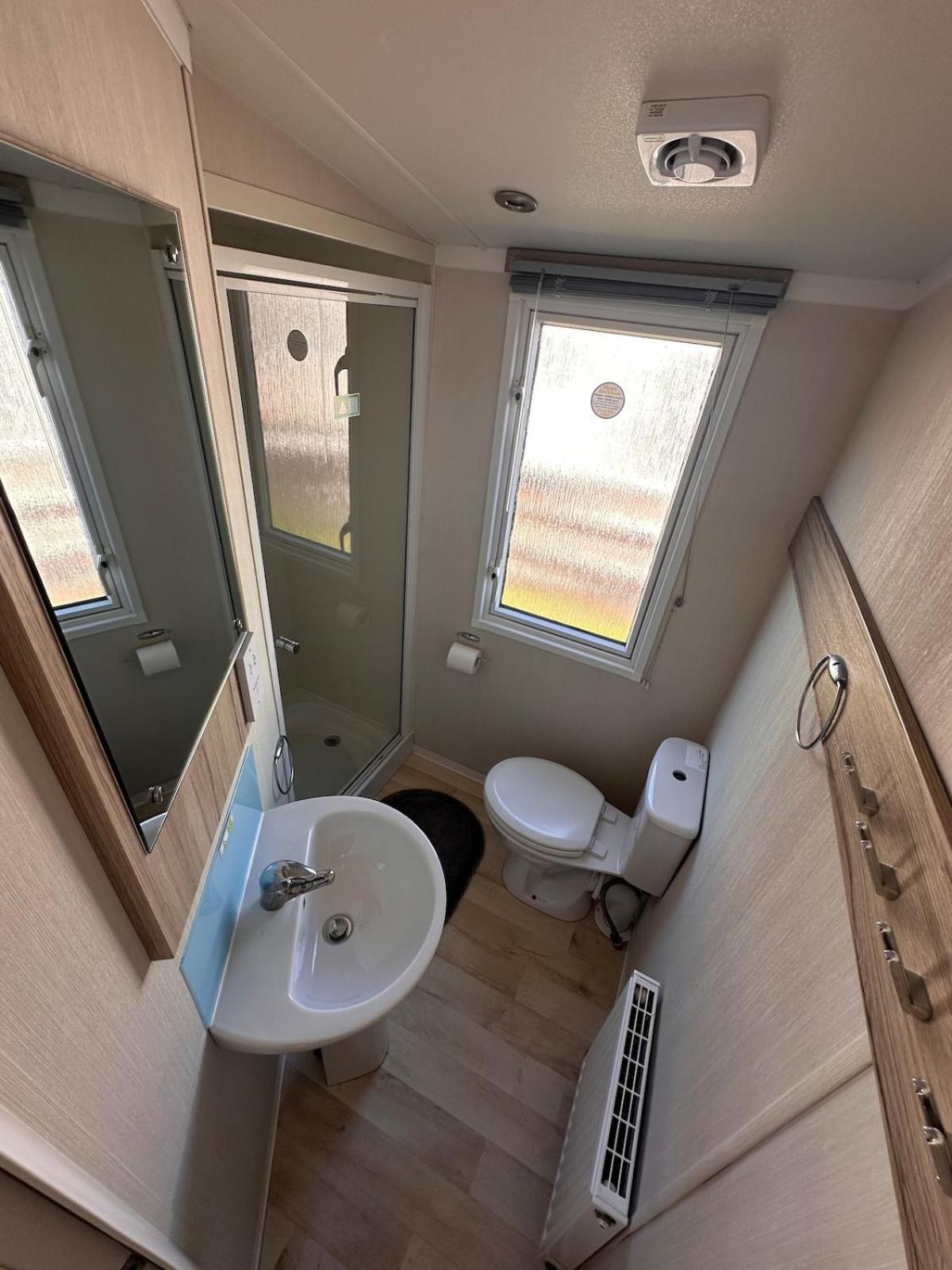 3-Bedroom Swift Caravan - Uddingston, 格拉斯哥 外观 照片