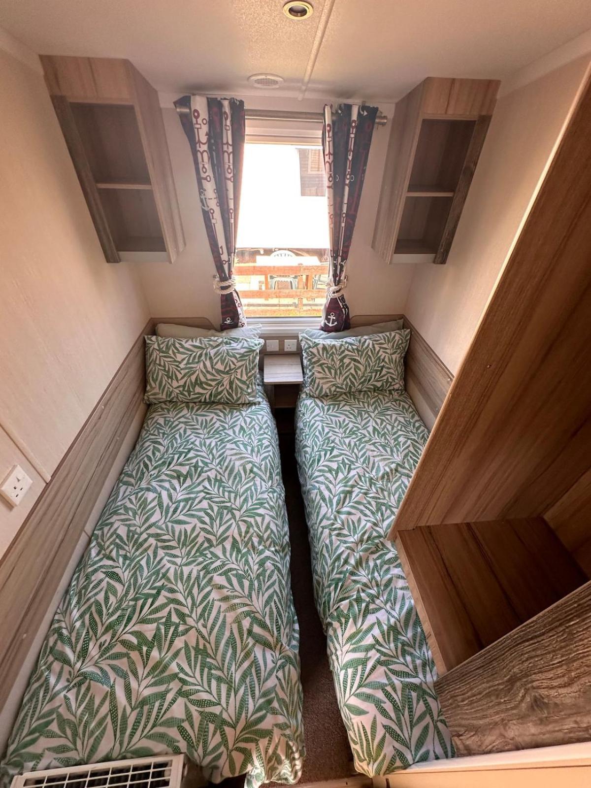 3-Bedroom Swift Caravan - Uddingston, 格拉斯哥 外观 照片